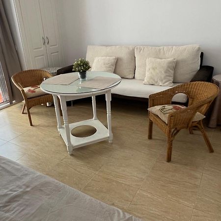 Magnifico Apartamento En La Carihuela, Torremolino Torremolinos Exterior foto